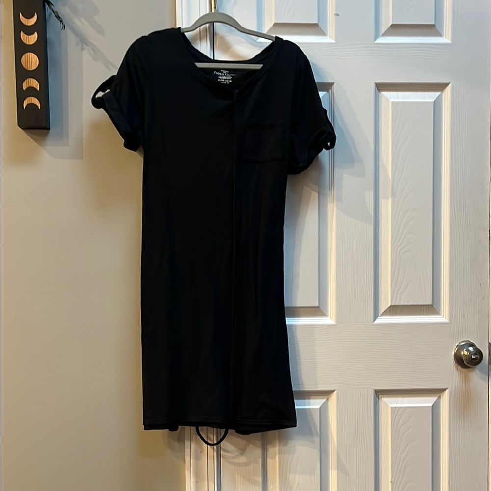 Black Short Sleeve Dress